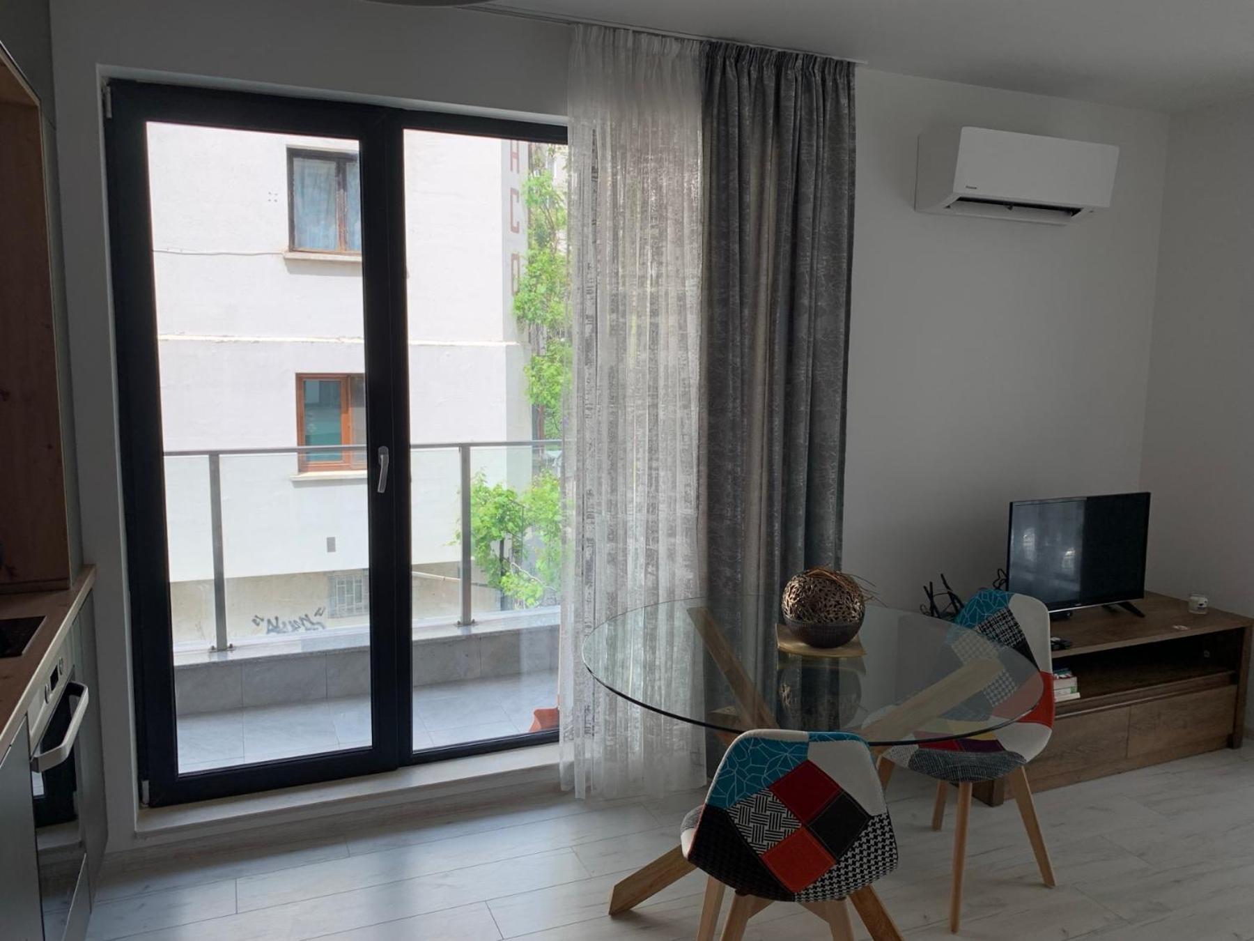 Kirmini Apartment Sofia Bagian luar foto